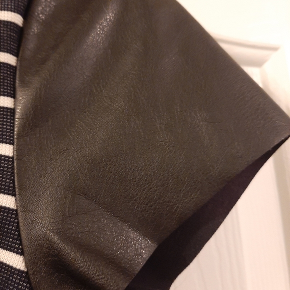 Womens Ann Taylor Dress - Picture 4 of 4